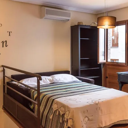 La Dama Del Jardin Del Nuncio Appartamento Toledo