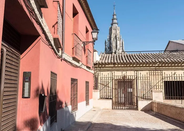 La Dama Del Jardin Del Nuncio
