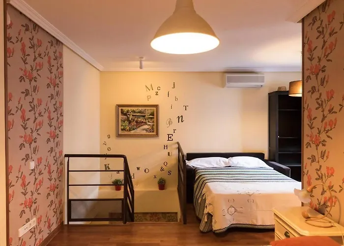 La Dama Del Jardin Del Nuncio Апартаменты *