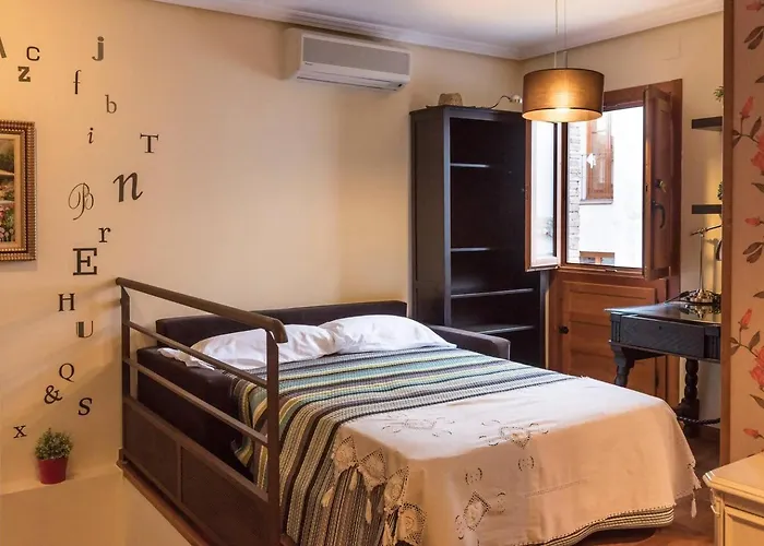 La Dama Del Jardin Del Nuncio Апартаменты Толедо