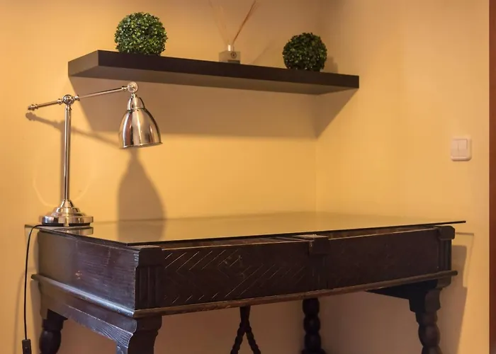 La Dama Del Jardin Del Nuncio *