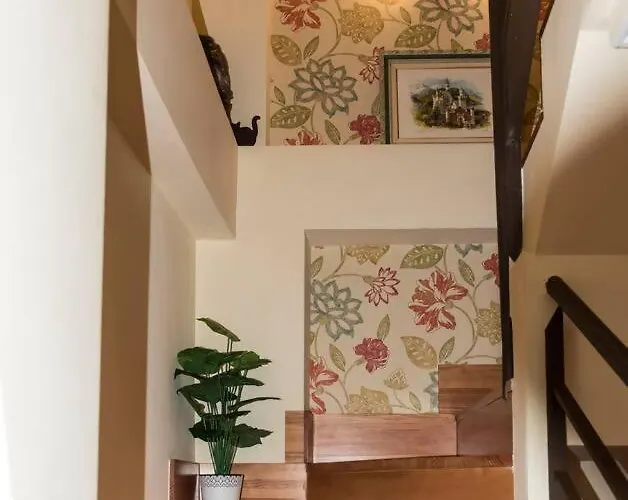 La Dama Del Jardin Del Nuncio Толедо