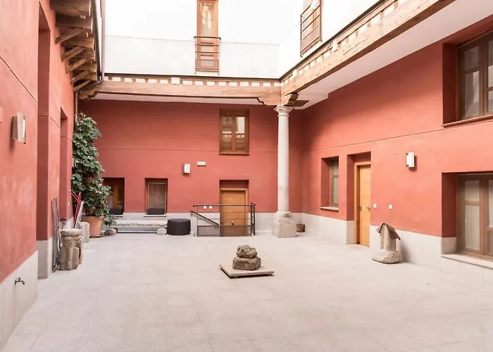 La Dama Del Jardin Del Nuncio Апартаменты Толедо